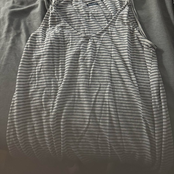 Old Navy Women's Tank Top - Blue and White Stripes - Picture 3 of 3